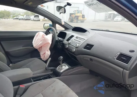 2008 Honda Civic Lx z USA, uszkodzony, nr VIN 2HGFA16558H501250